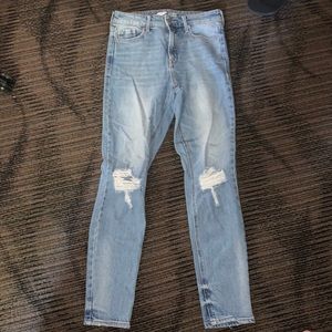 Old Navy High Rise Power Straight Jeans